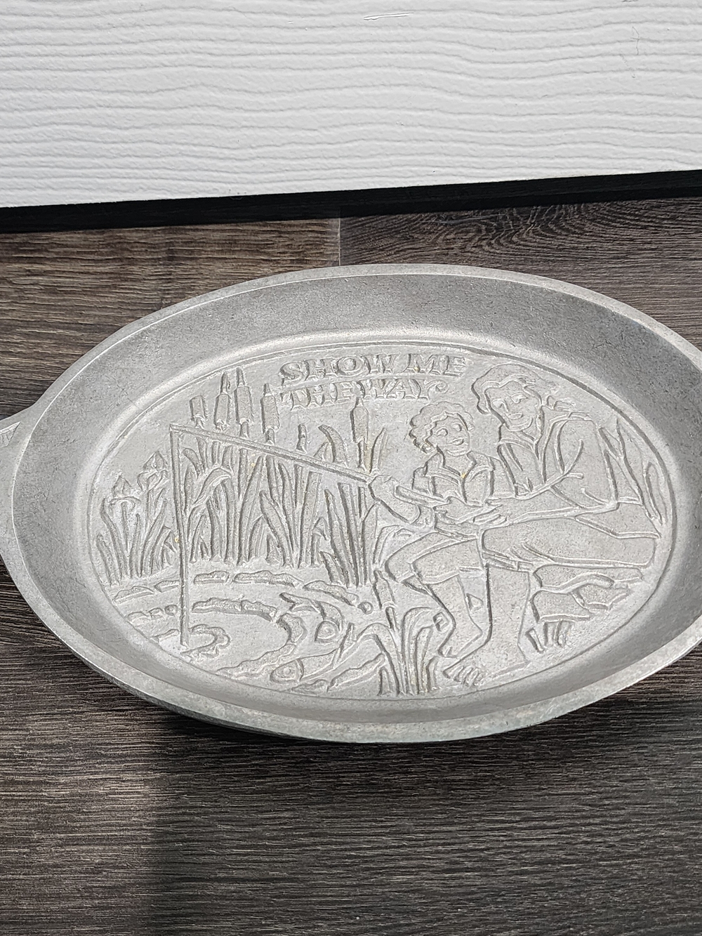 Phila Houze Oval Pewter-Tone Fishing Bread Tray - 'Show Me The Way'